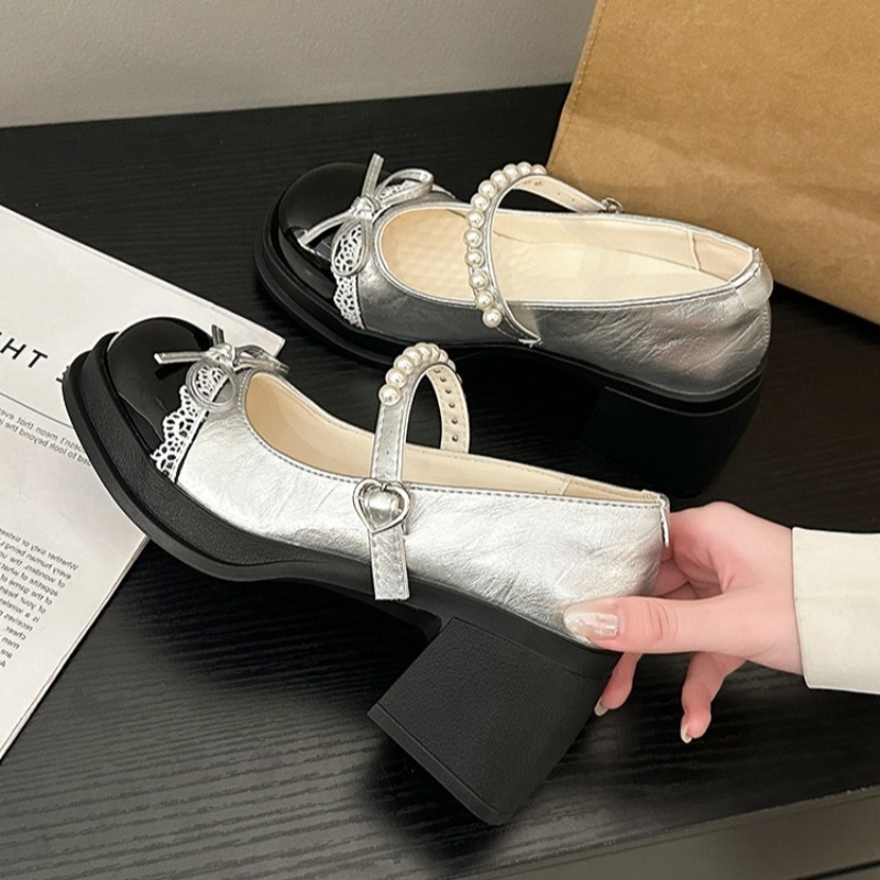 Scarpe da Donna Classiche con  - Leather Classic Strap recensione e prezzo