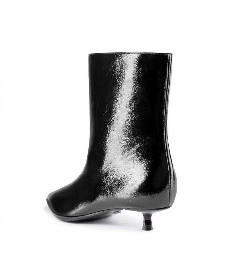 Nuovi Stivaletti da Donna in P - Leather Classic Strap recensione e prezzo